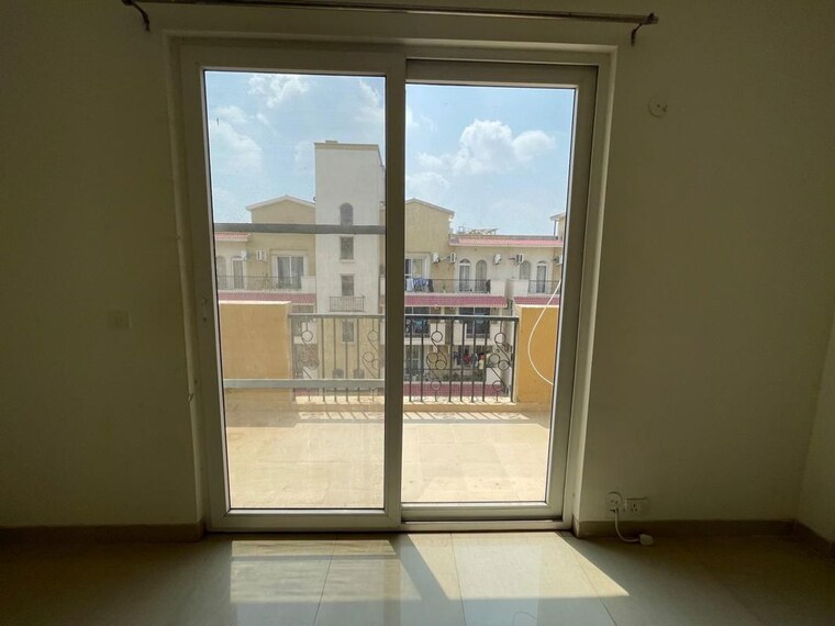 Room, emaar-emerald-floors-premier 4 Bedroom 1975 Sq.Ft. Apartment In Sector 65 Gurgaon 10019207