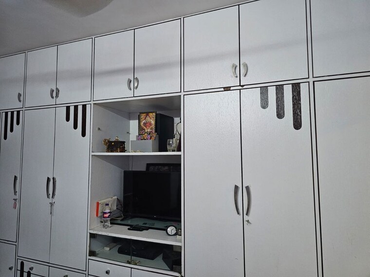 Room, oshiwara 2 Bedroom 1200 Sq.Ft. Apartment In Oshiwara Mumbai 10019211