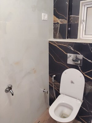 Master Bedroom in 2 BHK Apartment at Bhayandar West – for Sale