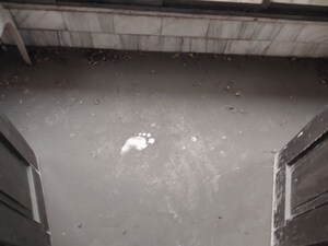 Balcony in 2 BHK Apartment at Bhayandar West – for Sale