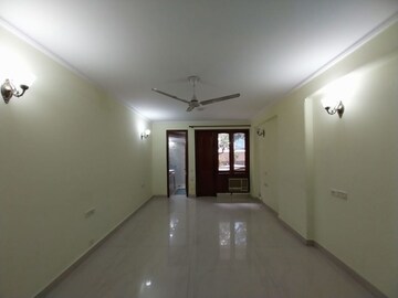 4 BHK Builder Floor For Sale in Ambience Island Lagoon, Sector 24
