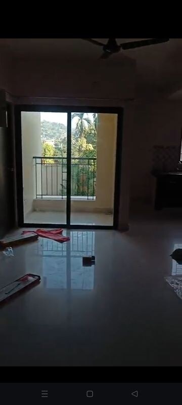 Room in 3 BHK Apartment at Bhetapara – for Rent