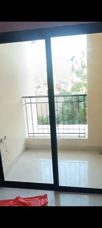 Room in 3 BHK Apartment at Bhetapara – for Rent