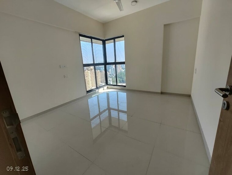 Master Bedroom, versova 3 Bedroom 1000 Sq.Ft. Apartment In Versova Mumbai 10019227