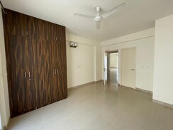4 BHK + Pooja Room,Servant Room Apartment For Sale in Emaar Emerald Floors Premier