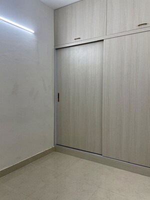 Room in 2 BHK Apartment at Signature The Millennia 2, Sector 37d – for Rent