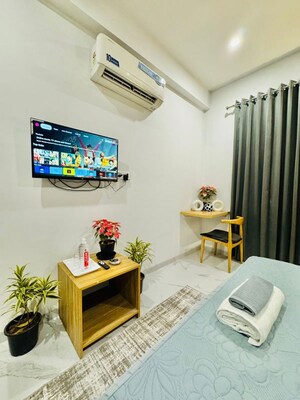 Team Area in 3 BHK Apartment at Dwarka – for Rent