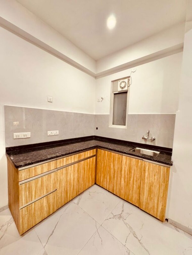 Kitchen, dwarka 3 Bedroom 2000 Sq.Ft. Apartment In Dwarka Delhi 10018150