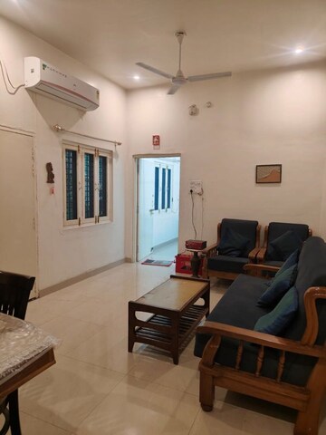 2 BHK Builder Floor For Rent in Ashiyana