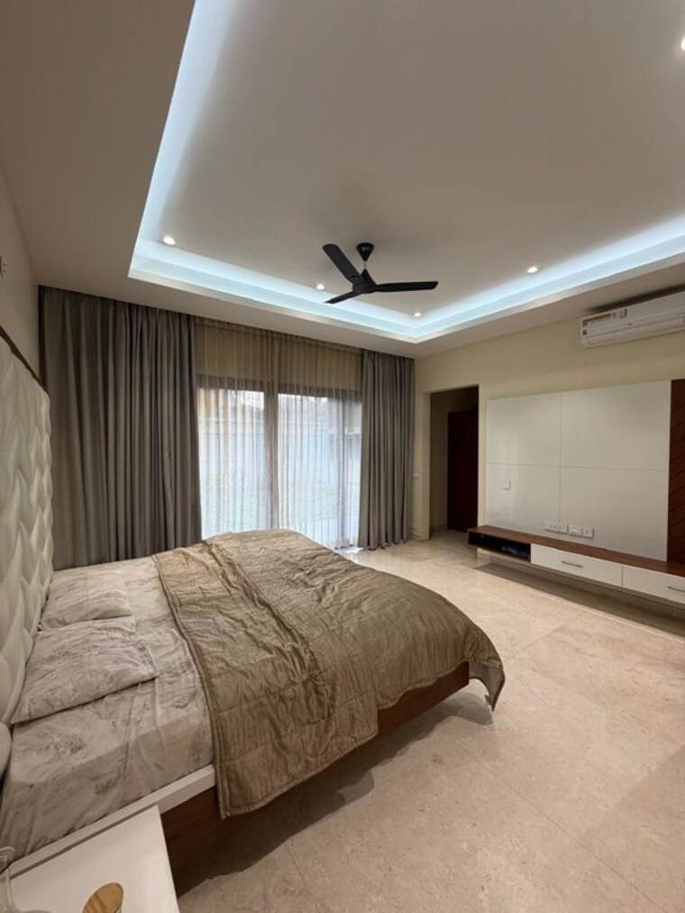 Bedroom, chaithanya-sharan 5 Bedroom 7333 Sq.Ft. Apartment In Varthur Bangalore 10019347