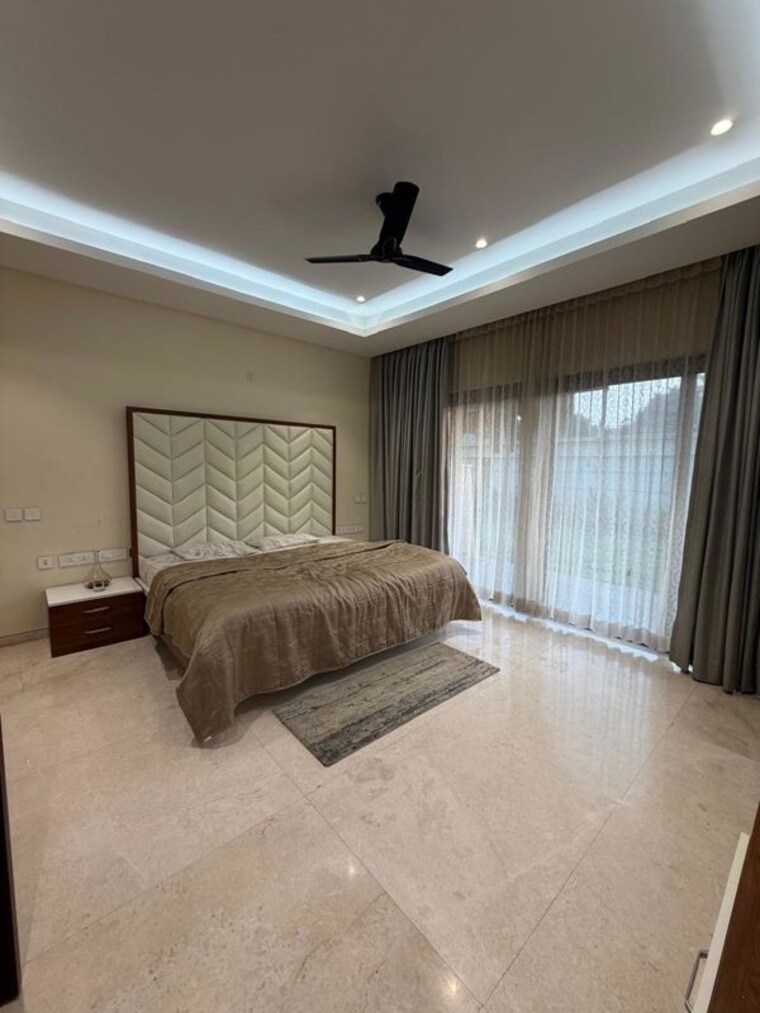 Living Room, chaithanya-sharan 5 Bedroom 7333 Sq.Ft. Apartment In Varthur Bangalore 10019347