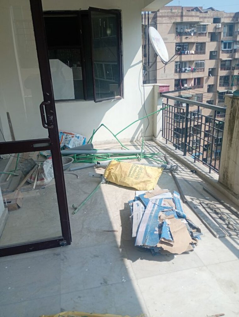Balcony, sector 11 dwarka 3 Bedroom 1800 Sq.Ft. Apartment In Sector 11 Dwarka Delhi 10019403