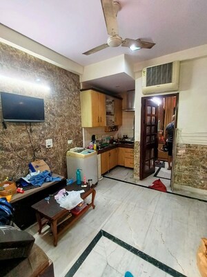 2 BHK Builder Floor For Rent in Chattarpur