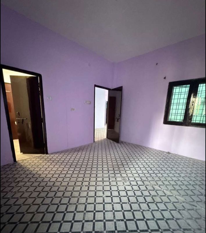 3 BHK + Pooja Room Apartment For Rent in Hazratganj