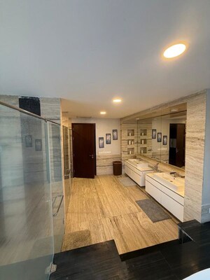Bathroom in 5 BHK Villa at Chaithanya Sharan, Varthur – for Sale