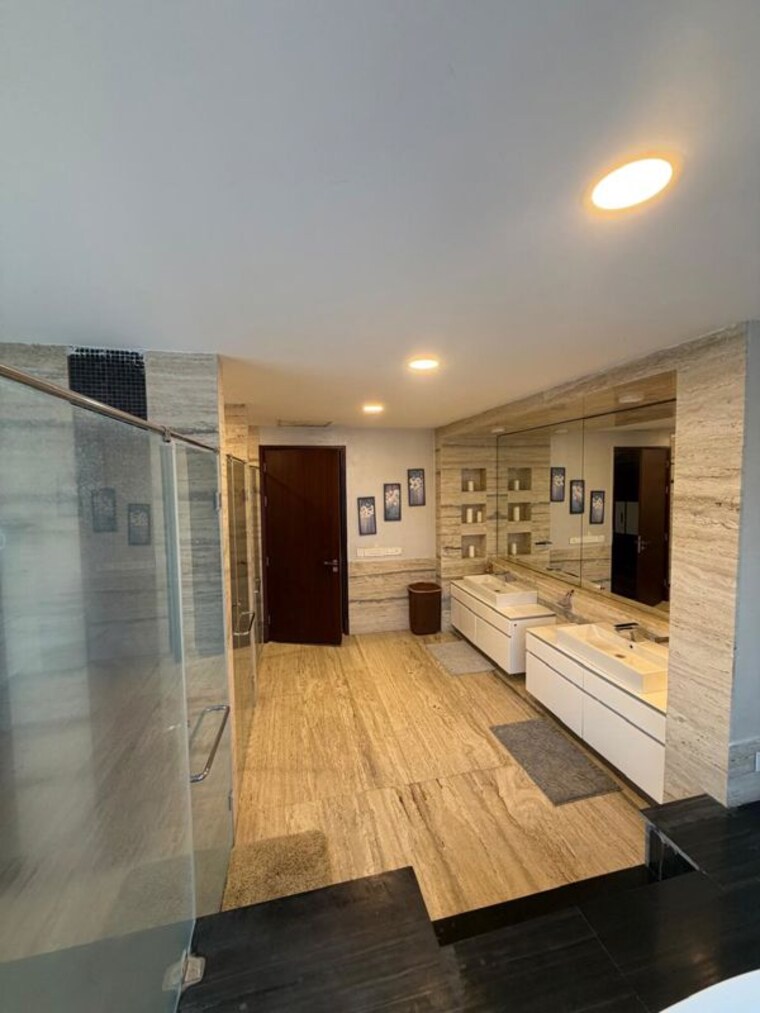 Bathroom, chaithanya-sharan 5 Bedroom 7830 Sq.Ft. Villa In Varthur Bangalore 10019434