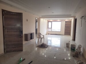 Living Room in 4 BHK Builder Floor at Ansal Plaza Gurgaon, Palam Vihar – for Rent