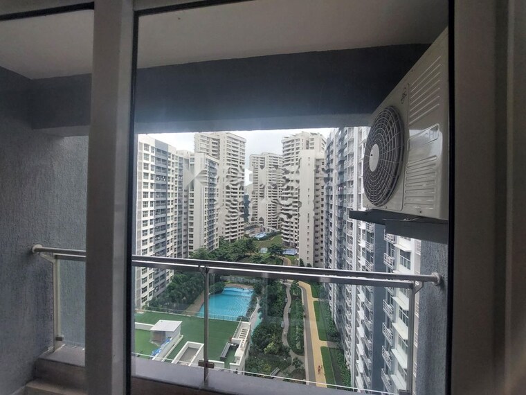 Balcony, lnt-veridian 3 Bedroom 955 Sq.Ft. Apartment In Powai Mumbai 10019429