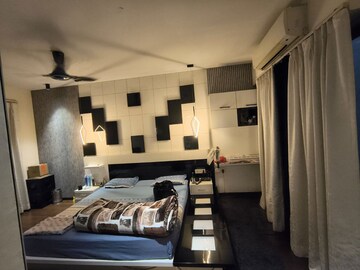 5 BHK Villa For Sale in Tata Primanti Villas, Sector 72