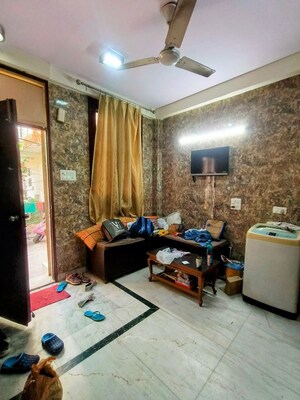 Living Room in 2 BHK Builder Floor at Chattarpur – for Rent
