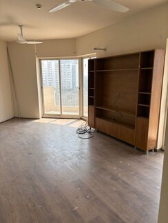 4 BHK + Servant Room,Extra Room Builder Floor For Sale in DLF Garden City Independent Floors