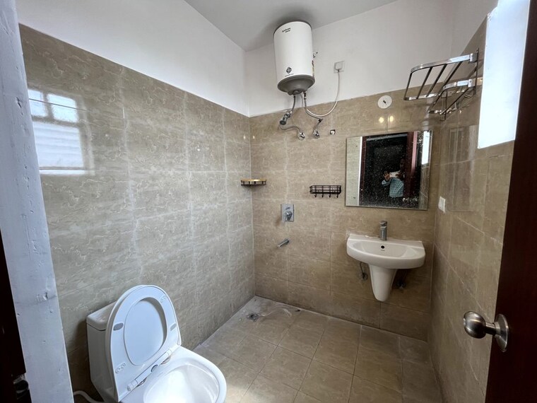 Bathroom, mokila 3.5 Bedroom 2600 Sq.Ft. Villa In Mokila Hyderabad 10019537