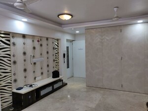 Team Area in 2 BHK Apartment at Union Park Khar West, Khar West – for Rent