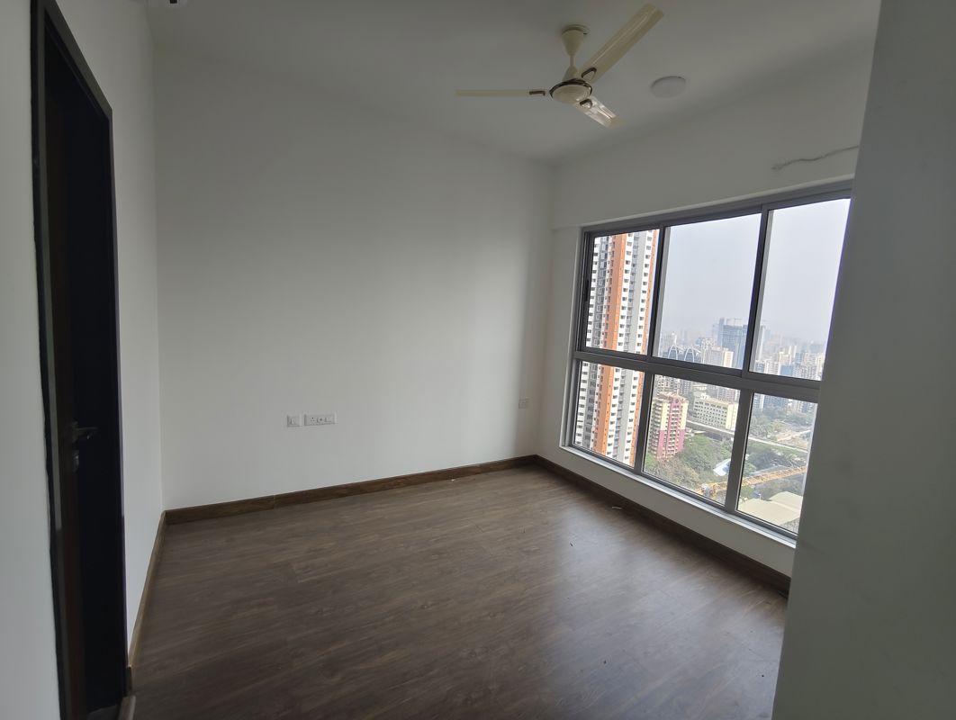 1.5 BHK + Pooja Room Apartment For Rent in Piramal Revanta Tower 3 and 4