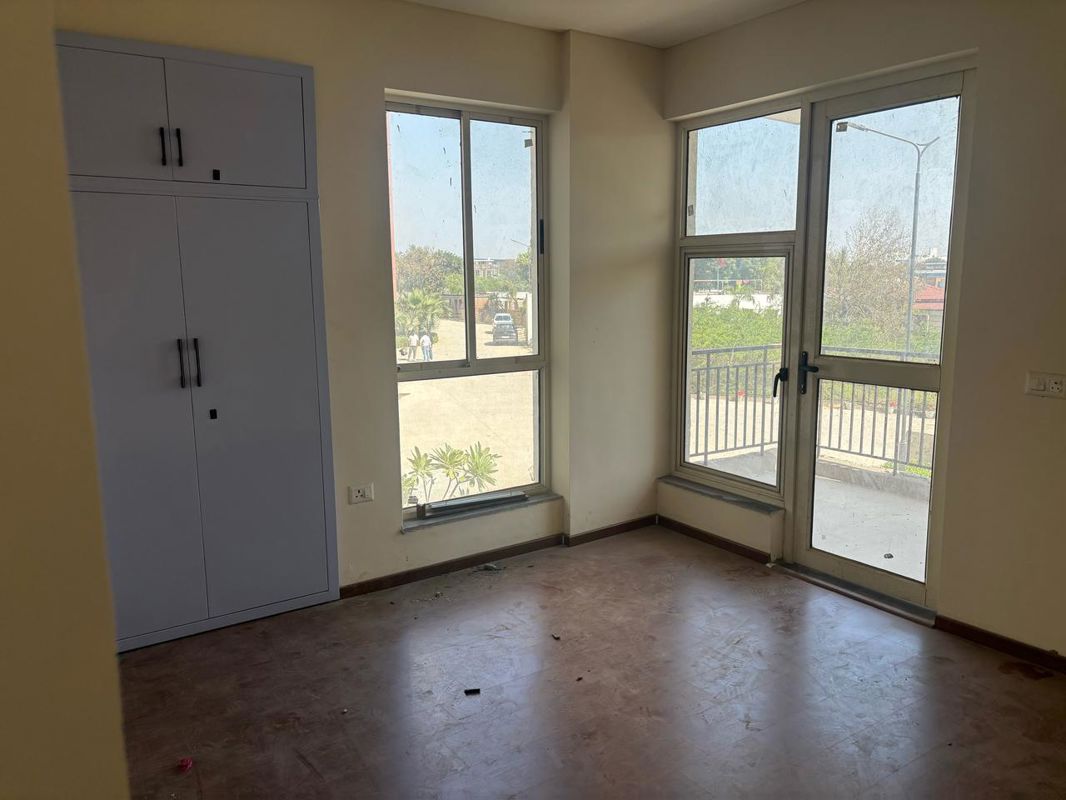 2 BHK + Study Room 1435 Sq.Ft. Apartment in Imperia Esfera