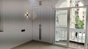 Room in 3 BHK Apartment at Dwarka – for Rent