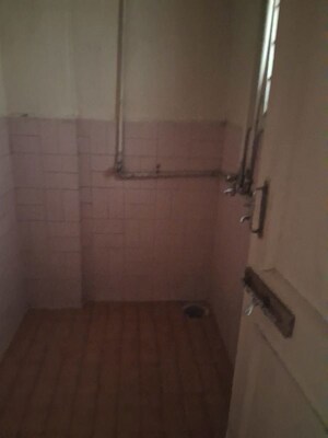 Bathroom in 1 BHK Apartment at Asha Heights Aundh, Aundh – for Rent