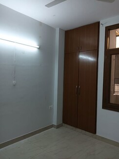 2 BHK + Pooja Room Builder Floor For Rent in Chittaranjan Park