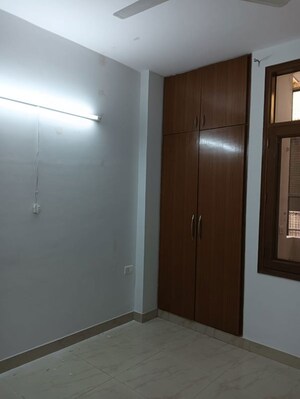 2 BHK Builder Floor For Rent in Chittaranjan Park