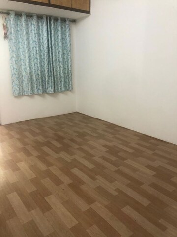 Room in 1 BHK Apartment at Shriram Nagar CHS, Aundh – for Rent