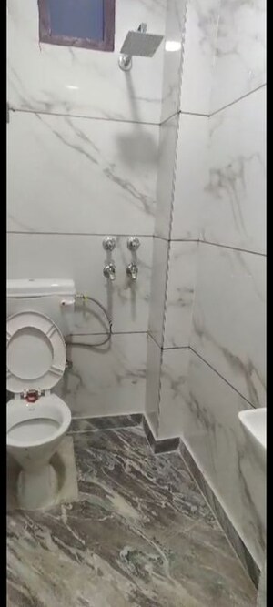 Bathroom in 1 RK Builder Floor at West Patel Nagar – for Rent