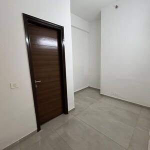 Room in 3 BHK Apartment at ACE Parkway, Sector 150 – for Sale