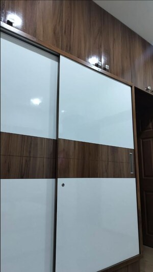 Furnished Amenities in 2 BHK Apartment at  Deep Indraprastha Homes, Makarba – for Rent