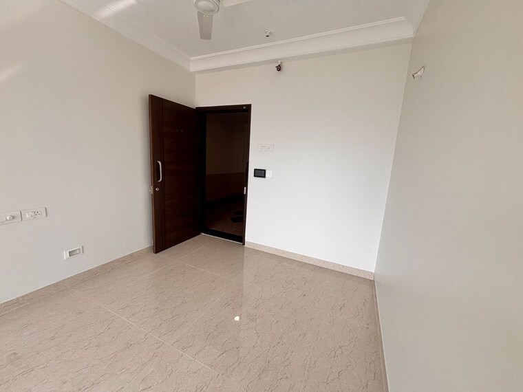 Room, k-raheja-raheja-residency 1 Bedroom 690 Sq.Ft. Apartment In Malad East Mumbai 10020188
