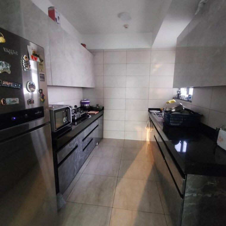 Kitchen, tata-gurgaon-gateway 3.5 Bedroom 2500 Sq.Ft. Apartment In Bajghera Gurgaon 10020191
