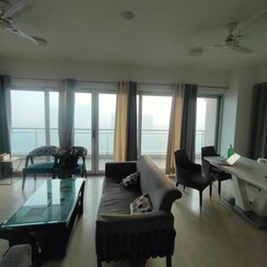 3.5 BHK + Servant Room Apartment For Sale in Tata Gurgaon Gateway