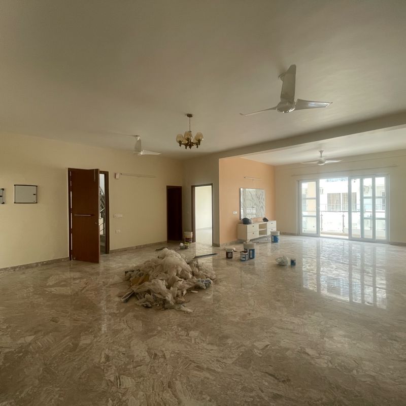 4 BHK + Pooja Room,Servant Room,Extra Room Apartment For Rent in SS Linden