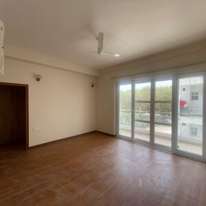 Room in 4 BHK Apartment at SS Linden, Sector 84 – for Rent