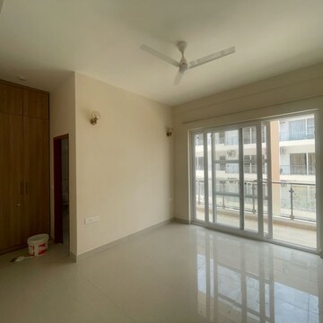 Room in 4 BHK Apartment at SS Linden, Sector 84 – for Rent