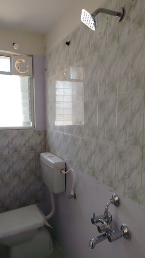 Bathroom in 2 BHK Apartment at Kumar Padmalaya, Aundh – for Rent