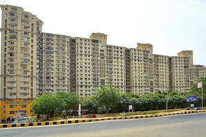 4 BHK Apartment – Exterior View View at DLF Belvedere Towers, Sector 24 - for Sale