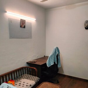 Living Room in 1.5 BHK Builder Floor at Palam Vihar Residents Association, Palam Vihar – for Rent