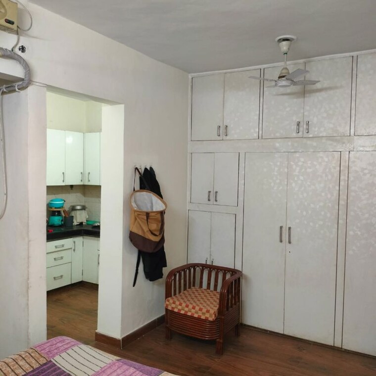 Living Room, palam-vihar-residents-association 1.5 Bedroom 700 Sq.Ft. Builder Floor In Palam Vihar Gurgaon 10020316