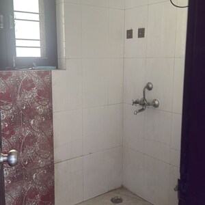 Bathroom in 1.5 BHK Builder Floor at Palam Vihar Residents Association, Palam Vihar – for Rent