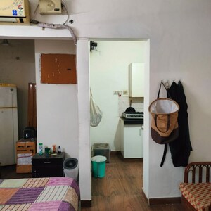 Living Room in 1.5 BHK Builder Floor at Palam Vihar Residents Association, Palam Vihar – for Rent