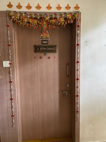 Furnished Amenities in 2 BHK Apartment at Suyog Sankul, Aundh – for Rent